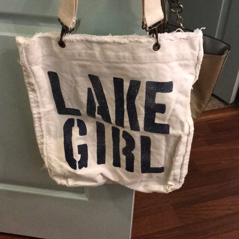 New Lake Girl canvas tote